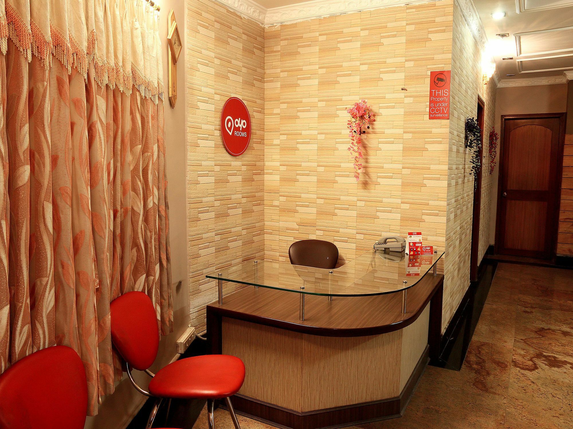 Oyo 2510 Near Camac Street Hotel Колката Екстериор снимка