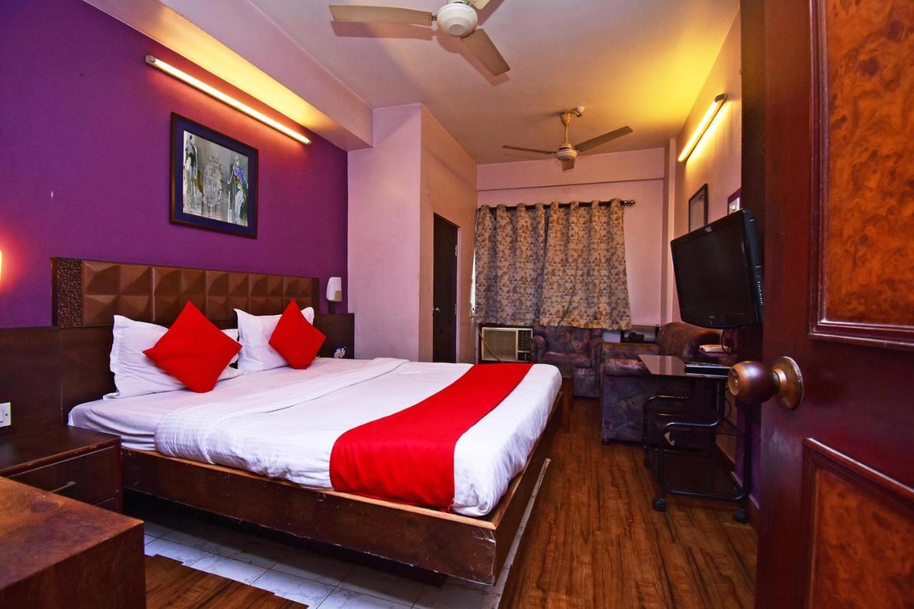 Oyo 2510 Near Camac Street Hotel Колката Екстериор снимка