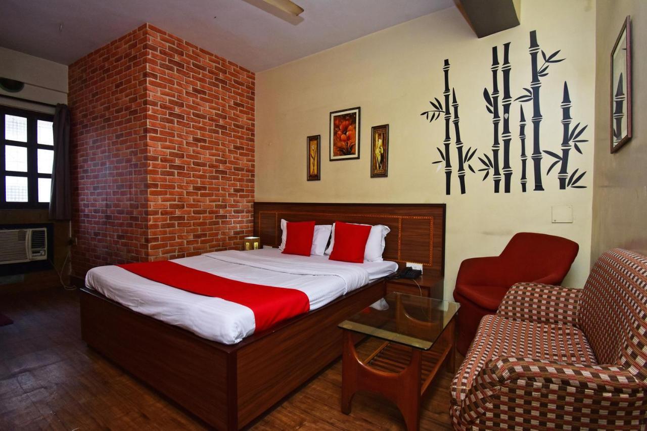 Oyo 2510 Near Camac Street Hotel Колката Екстериор снимка