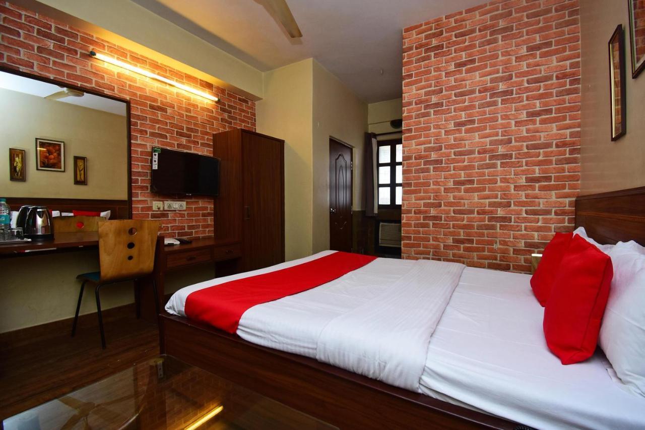 Oyo 2510 Near Camac Street Hotel Колката Екстериор снимка
