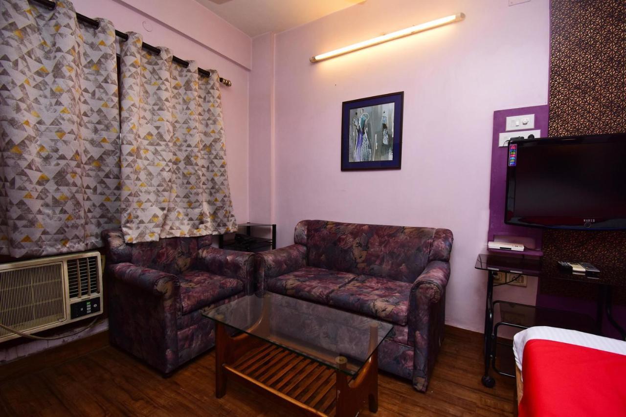 Oyo 2510 Near Camac Street Hotel Колката Екстериор снимка