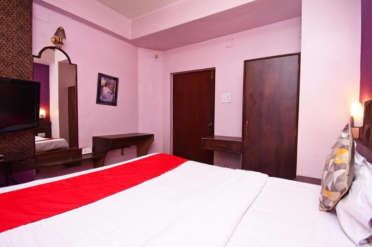 Oyo 2510 Near Camac Street Hotel Колката Екстериор снимка