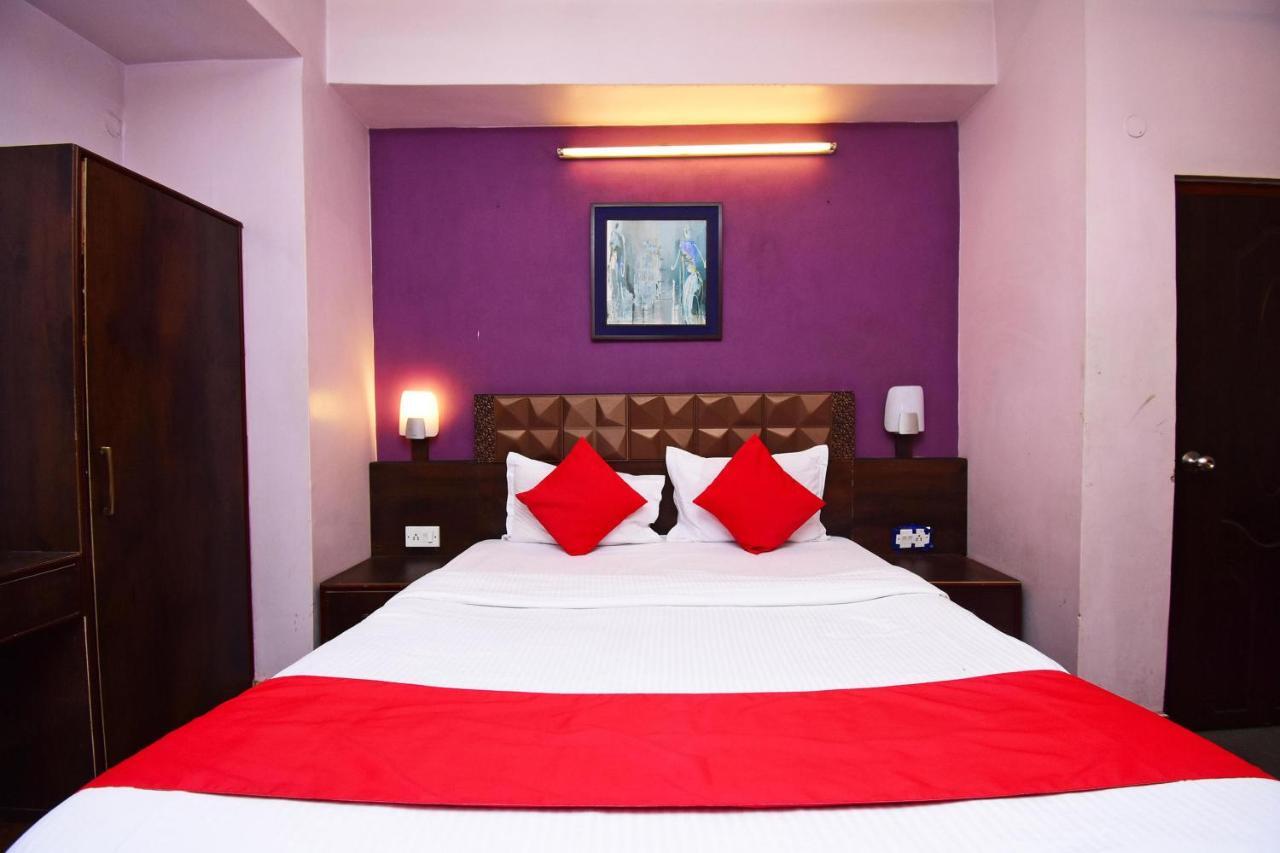 Oyo 2510 Near Camac Street Hotel Колката Екстериор снимка