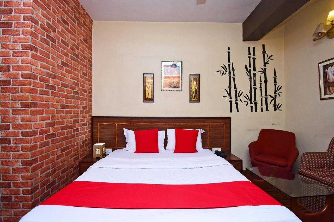 Oyo 2510 Near Camac Street Hotel Колката Екстериор снимка
